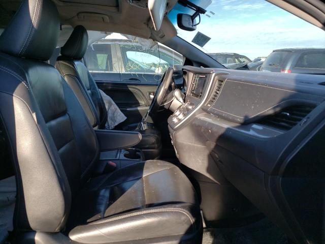 Photo 4 VIN: 5TDXZ3DC9HS869537 - TOYOTA SIENNA SE 