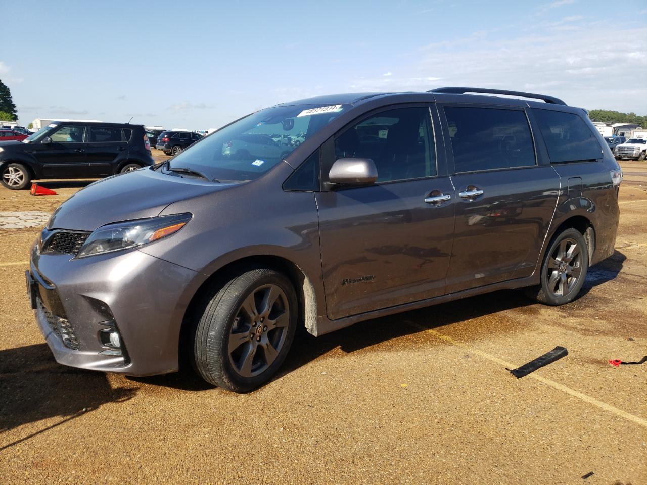 Photo 1 VIN: 5TDXZ3DC9LS082094 - TOYOTA SIENNA 