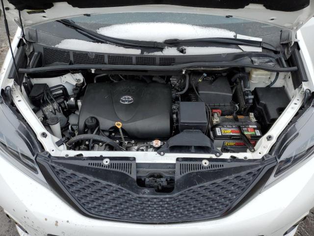 Photo 11 VIN: 5TDXZ3DCXHS792743 - TOYOTA SIENNA SE 