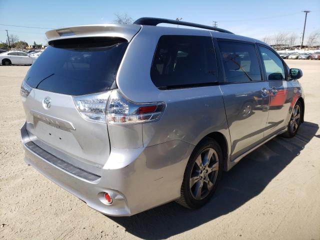 Photo 3 VIN: 5TDXZ3DCXHS844520 - TOYOTA SIENNA SE 