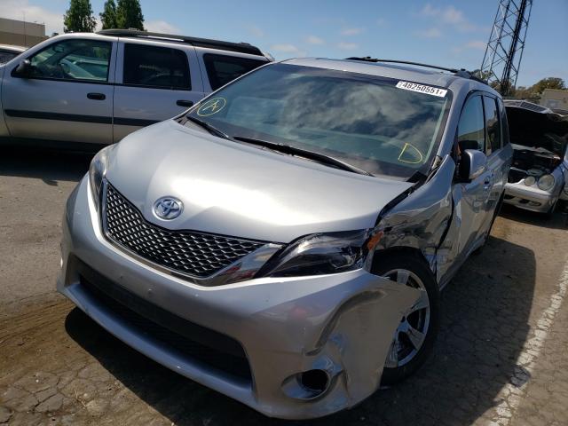 Photo 1 VIN: 5TDXZ3DCXHS856361 - TOYOTA SIENNA SE 