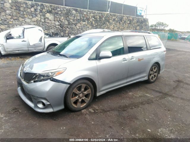 Photo 1 VIN: 5TDXZ3DCXHS859924 - TOYOTA SIENNA 