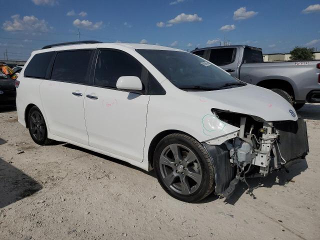 Photo 3 VIN: 5TDXZ3DCXHS863004 - TOYOTA SIENNA SE 