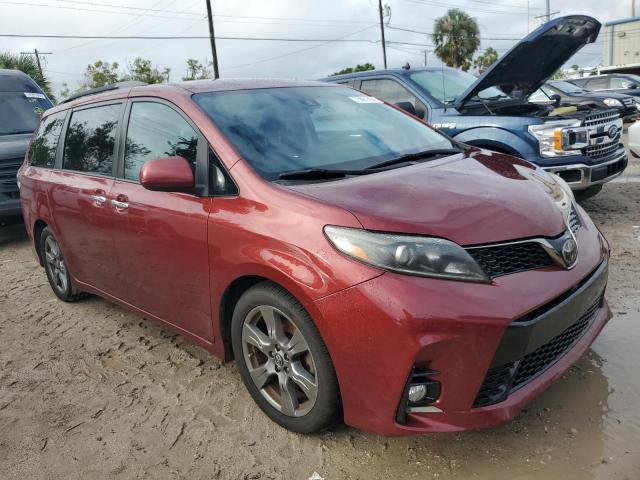 Photo 3 VIN: 5TDXZ3DCXJS951606 - TOYOTA SIENNA SE 