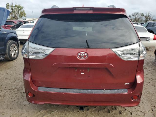 Photo 5 VIN: 5TDXZ3DCXJS951606 - TOYOTA SIENNA SE 