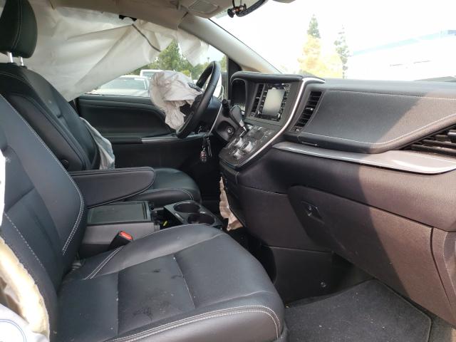 Photo 4 VIN: 5TDXZ3DCXKS972487 - TOYOTA SIENNA SE 