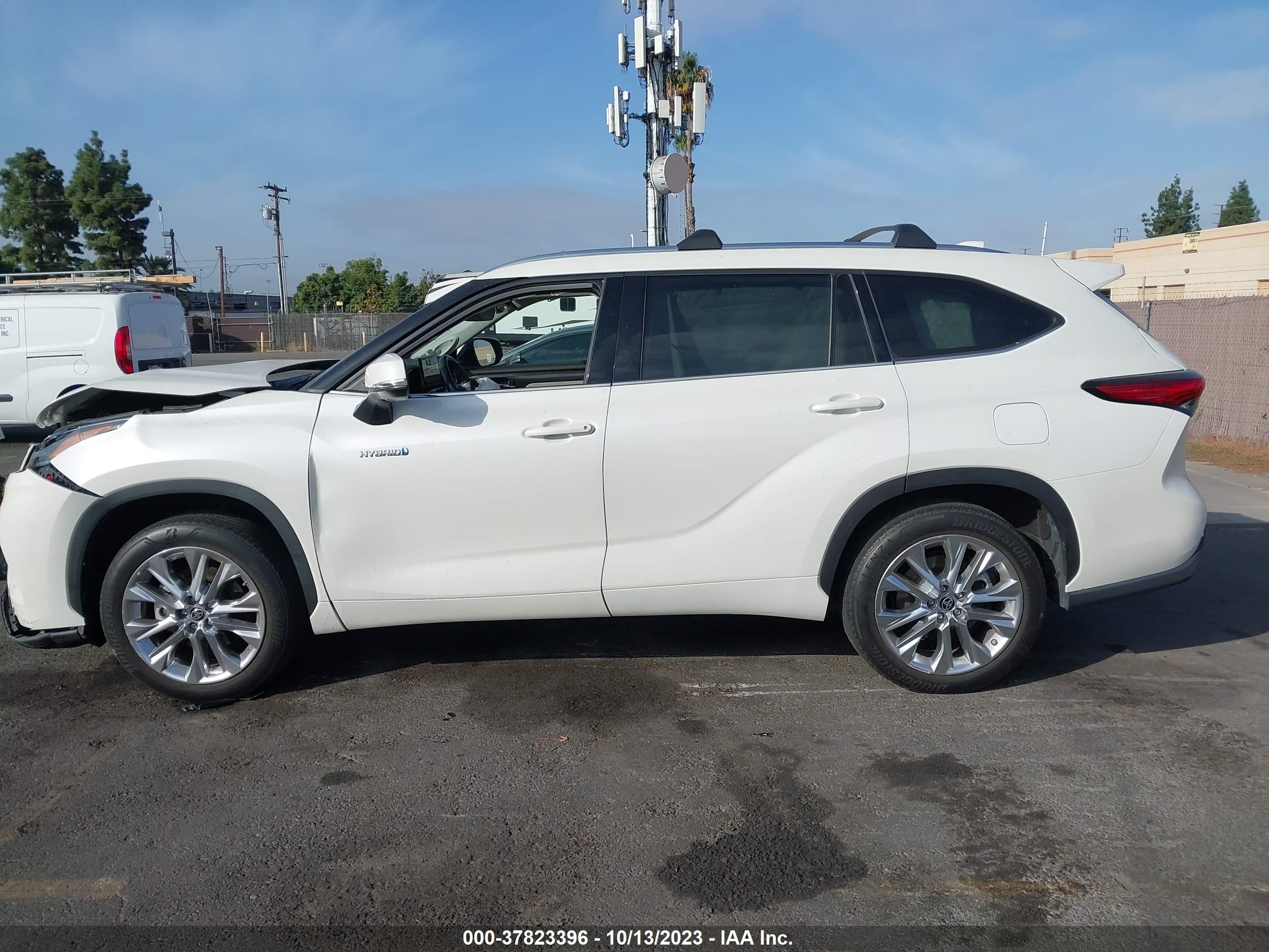 Photo 13 VIN: 5TDYARAH7MS505416 - TOYOTA HIGHLANDER 