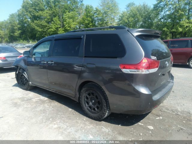 Photo 2 VIN: 5TDYK3DC0BS014189 - TOYOTA SIENNA 