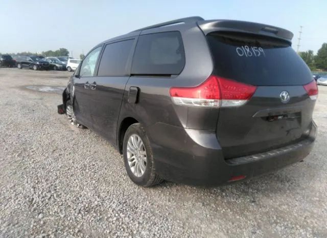 Photo 2 VIN: 5TDYK3DC0BS018159 - TOYOTA SIENNA 