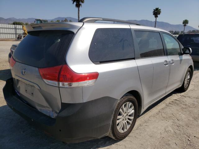 Photo 3 VIN: 5TDYK3DC0BS019389 - TOYOTA SIENNA XLE 