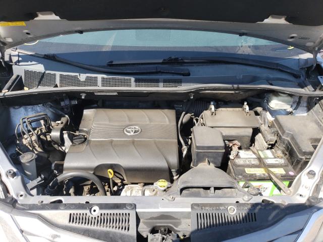 Photo 6 VIN: 5TDYK3DC0BS019389 - TOYOTA SIENNA XLE 