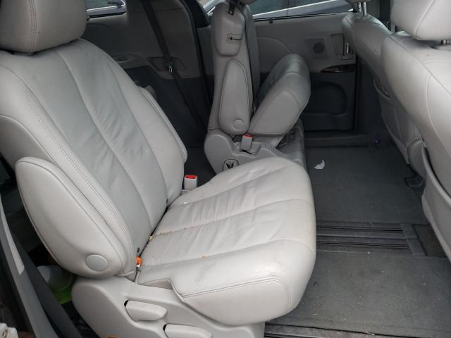 Photo 5 VIN: 5TDYK3DC0BS046155 - TOYOTA SIENNA XLE 