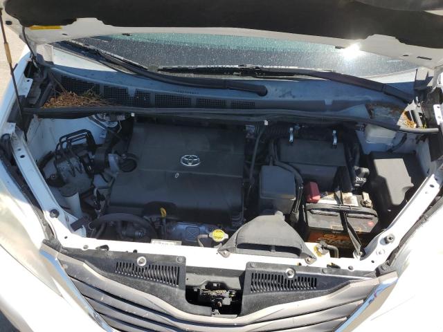 Photo 11 VIN: 5TDYK3DC0BS051372 - TOYOTA SIENNA XLE 