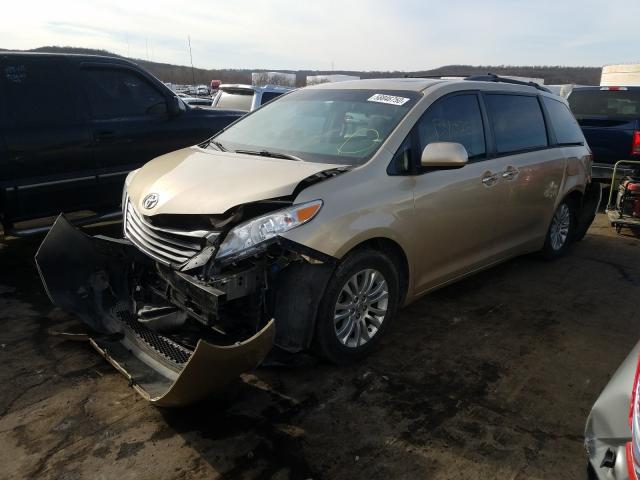 Photo 1 VIN: 5TDYK3DC0BS080144 - TOYOTA SIENNA XLE 