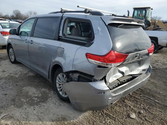 Photo 1 VIN: 5TDYK3DC0BS087823 - TOYOTA SIENNA XLE 