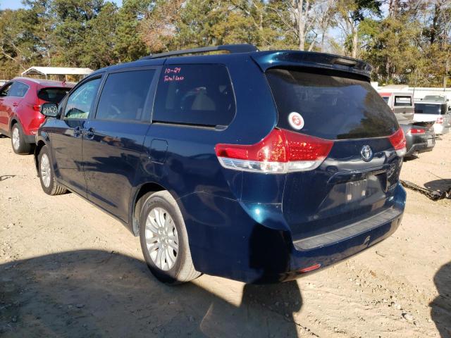 Photo 2 VIN: 5TDYK3DC0BS097705 - TOYOTA SIENNA XLE 