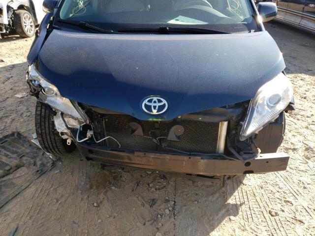 Photo 8 VIN: 5TDYK3DC0BS097705 - TOYOTA SIENNA XLE 