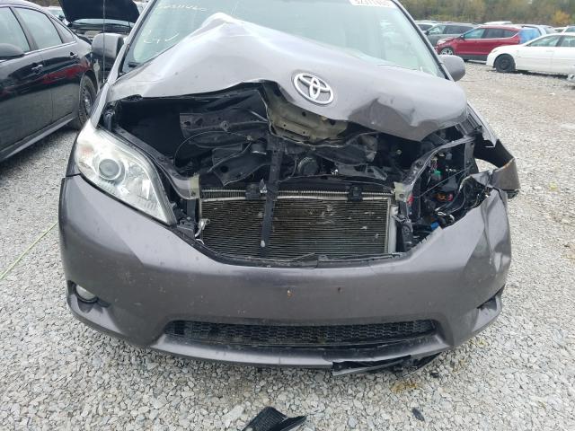 Photo 8 VIN: 5TDYK3DC0BS128659 - TOYOTA SIENNA XLE 