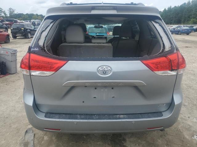 Photo 5 VIN: 5TDYK3DC0BS146918 - TOYOTA SIENNA XLE 