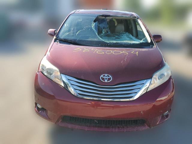 Photo 4 VIN: 5TDYK3DC0BS155554 - TOYOTA SIENNA XLE 