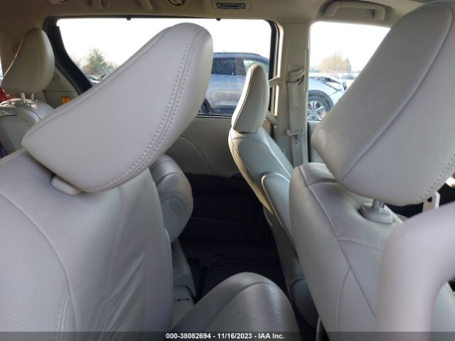 Photo 7 VIN: 5TDYK3DC0BS167431 - TOYOTA SIENNA 