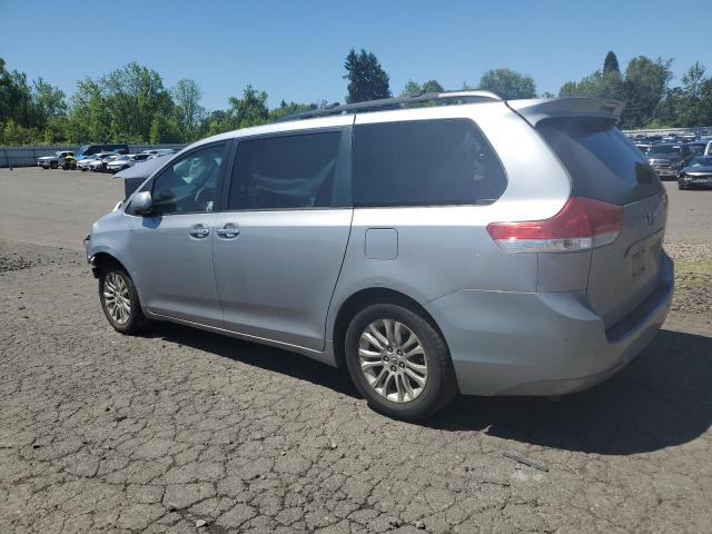 Photo 1 VIN: 5TDYK3DC0CS191620 - TOYOTA SIENNA XLE 