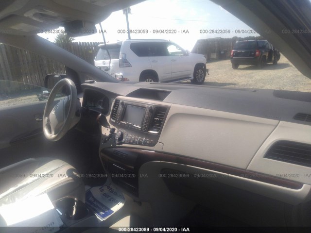 Photo 4 VIN: 5TDYK3DC0CS215544 - TOYOTA SIENNA 