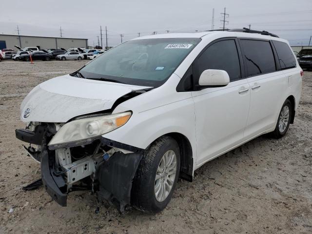 Photo 0 VIN: 5TDYK3DC0CS224311 - TOYOTA SIENNA XLE 