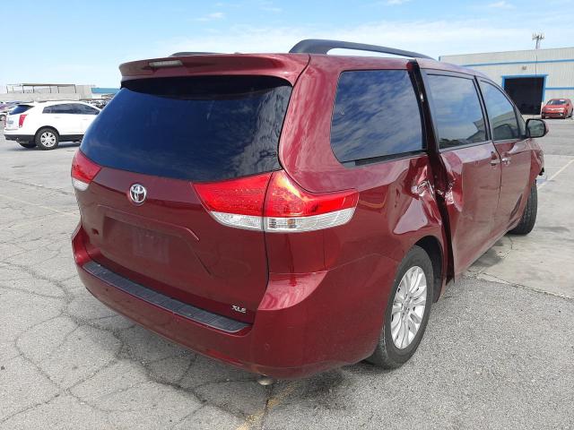 Photo 3 VIN: 5TDYK3DC0CS258488 - TOYOTA SIENNA XLE 