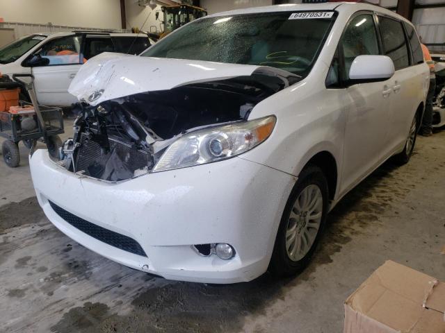 Photo 1 VIN: 5TDYK3DC0CS268261 - TOYOTA SIENNA XLE 