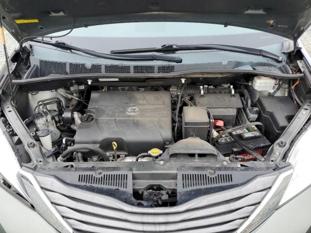 Photo 11 VIN: 5TDYK3DC0CS274237 - TOYOTA SIENNA XLE 