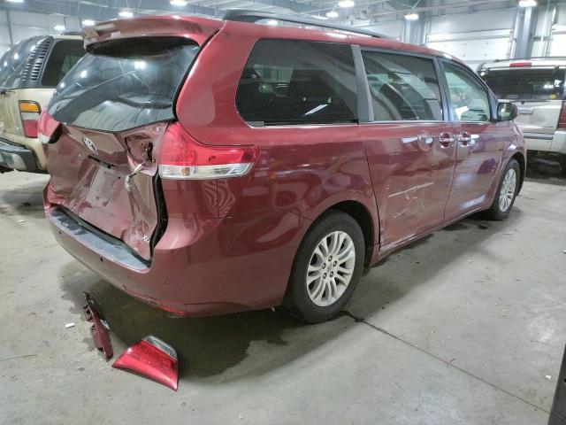 Photo 3 VIN: 5TDYK3DC0DS294098 - TOYOTA SIENNA XLE 