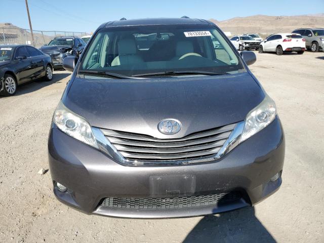 Photo 4 VIN: 5TDYK3DC0DS295705 - TOYOTA SIENNA XLE 