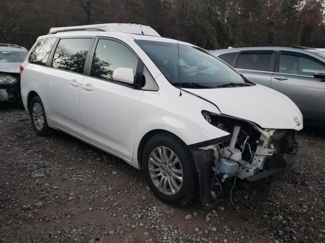 Photo 3 VIN: 5TDYK3DC0DS313636 - TOYOTA SIENNA XLE 