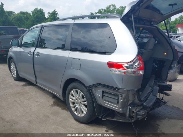 Photo 2 VIN: 5TDYK3DC0DS344403 - TOYOTA SIENNA 