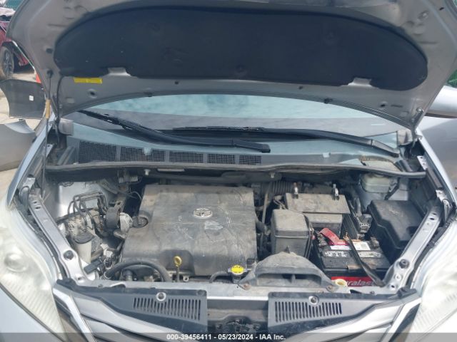 Photo 9 VIN: 5TDYK3DC0DS344403 - TOYOTA SIENNA 