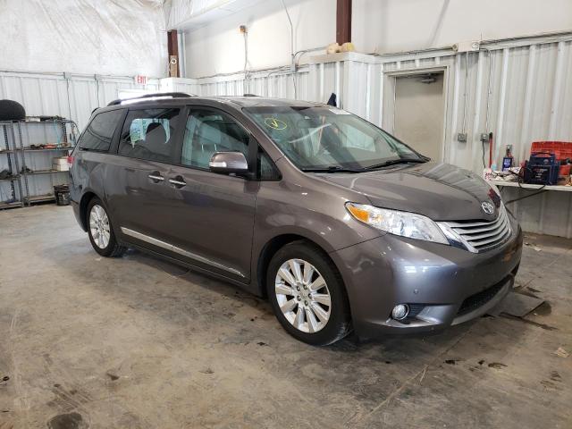 Photo 3 VIN: 5TDYK3DC0DS389535 - TOYOTA SIENNA XLE 