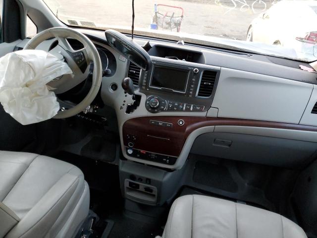 Photo 7 VIN: 5TDYK3DC0ES408019 - TOYOTA SIENNA XLE 