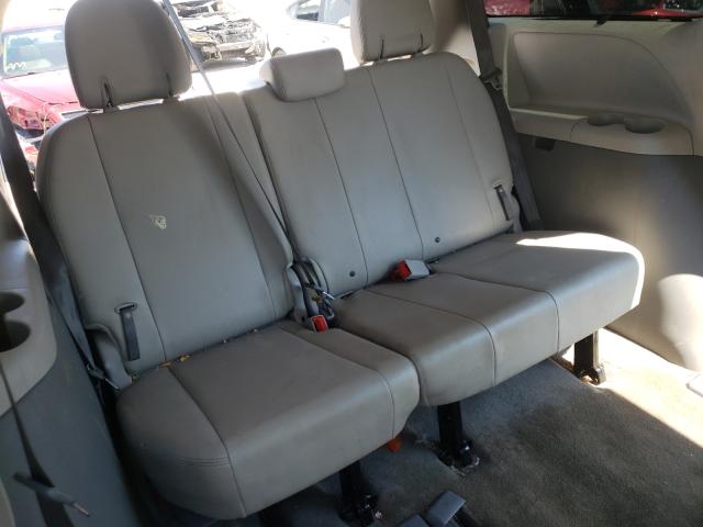 Photo 8 VIN: 5TDYK3DC0ES436807 - TOYOTA SIENNA XLE 