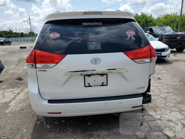 Photo 5 VIN: 5TDYK3DC0ES469547 - TOYOTA SIENNA 