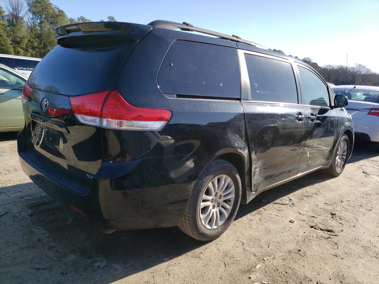 Photo 2 VIN: 5TDYK3DC0ES476398 - TOYOTA SIENNA 