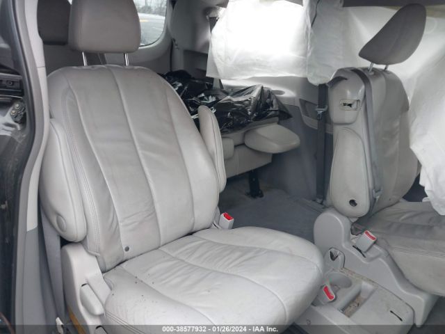 Photo 7 VIN: 5TDYK3DC0ES482735 - TOYOTA SIENNA 