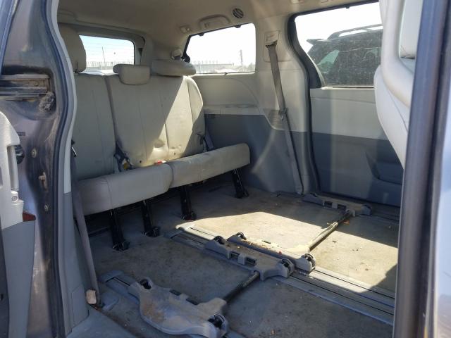 Photo 5 VIN: 5TDYK3DC0ES512414 - TOYOTA SIENNA XLE 