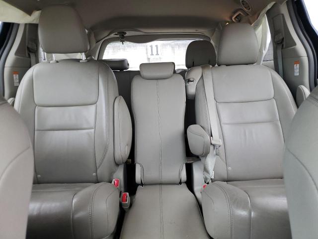 Photo 9 VIN: 5TDYK3DC0FS533233 - TOYOTA SIENNA XLE 