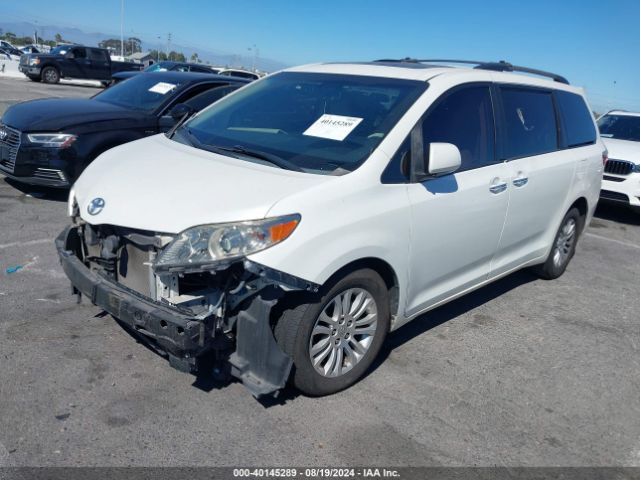 Photo 1 VIN: 5TDYK3DC0FS533832 - TOYOTA SIENNA 