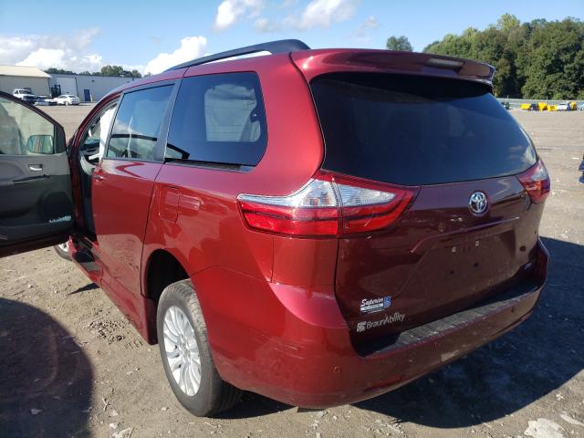 Photo 2 VIN: 5TDYK3DC0FS537962 - TOYOTA SIENNA XLE 