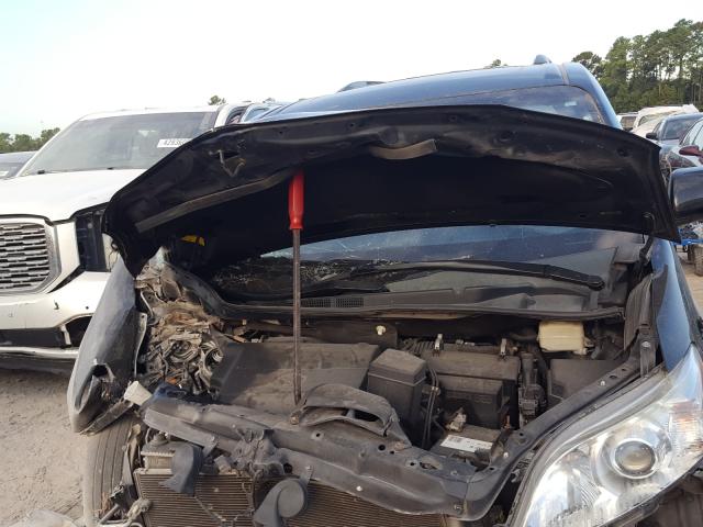 Photo 6 VIN: 5TDYK3DC0FS563106 - TOYOTA SIENNA XLE 