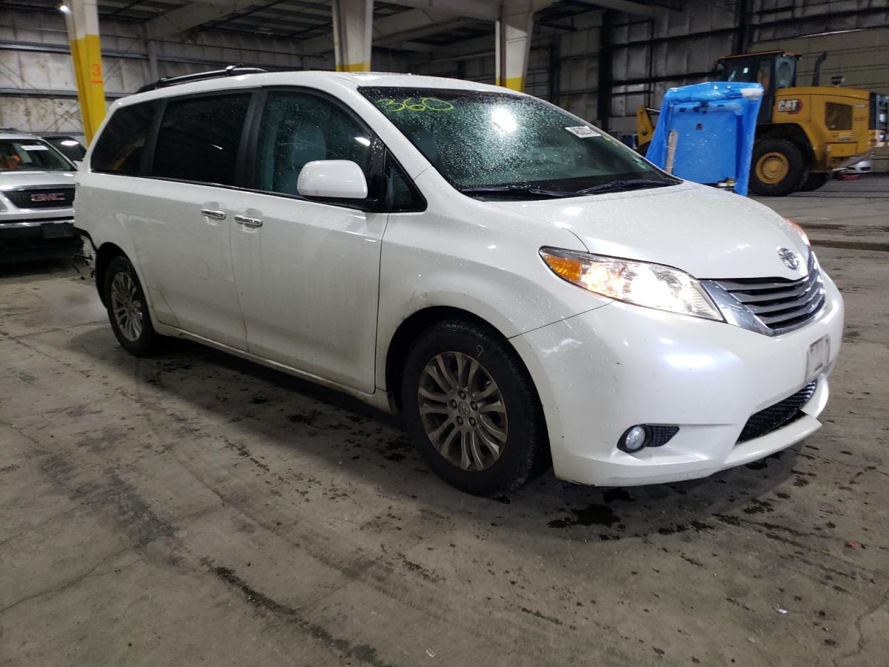 Photo 3 VIN: 5TDYK3DC0FS574221 - TOYOTA SIENNA 