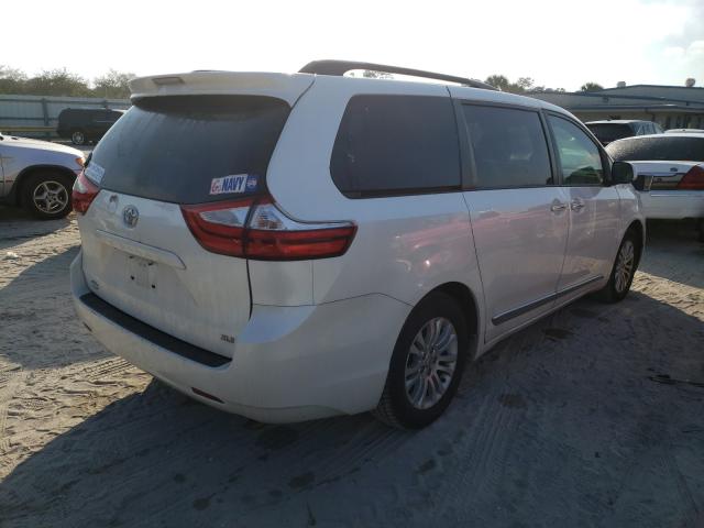 Photo 3 VIN: 5TDYK3DC0FS583856 - TOYOTA SIENNA XLE 