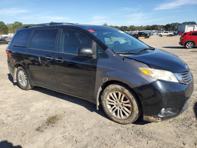 Photo 3 VIN: 5TDYK3DC0FS613583 - TOYOTA SIENNA XLE 